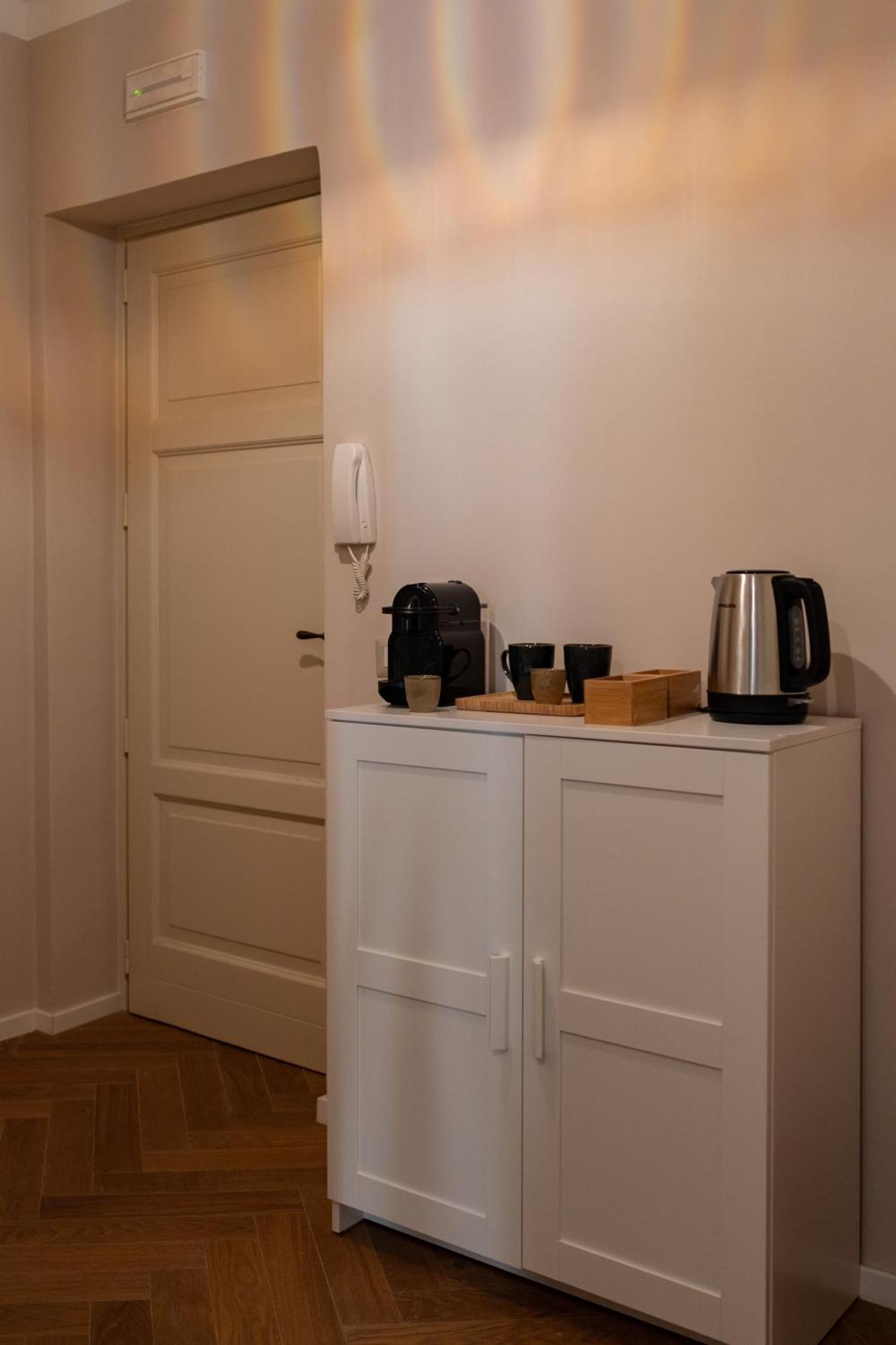 Acquaviva Apartments リヴォルノ エクステリア 写真